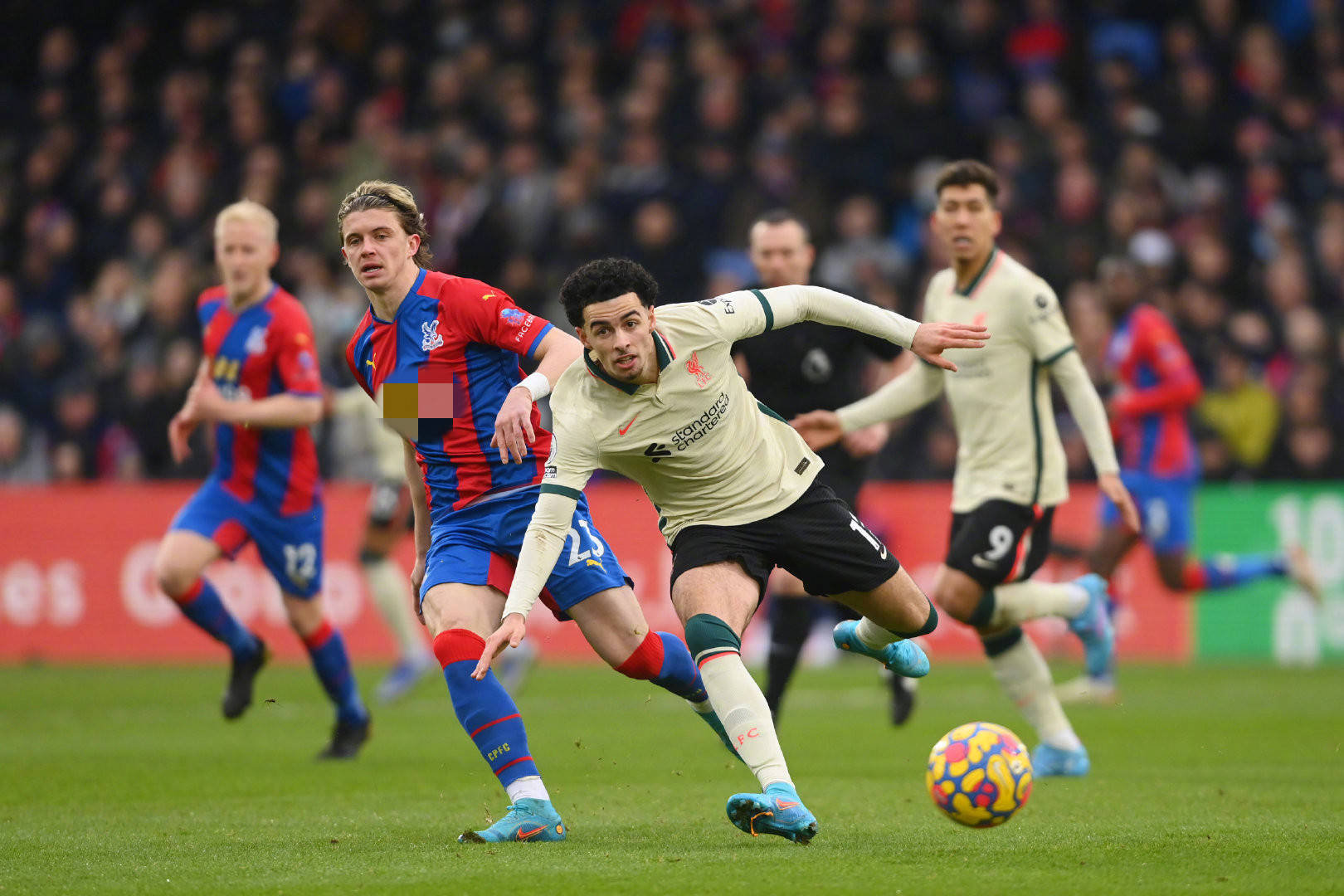 慜在场下也 慜在场下也